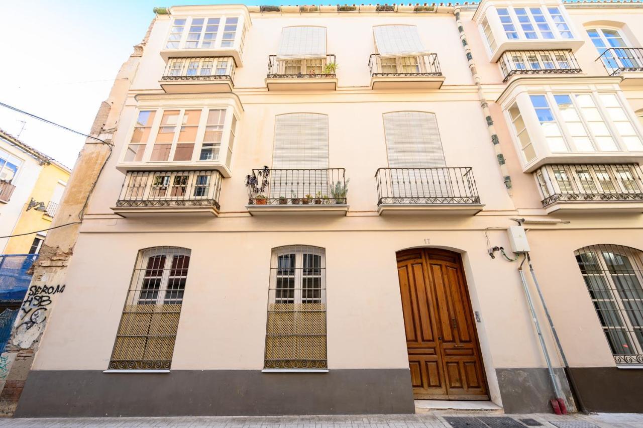 Modern 3 Bedroom, City Center With Patio & High Ceilings By 10Tosea Málaga Eksteriør bilde